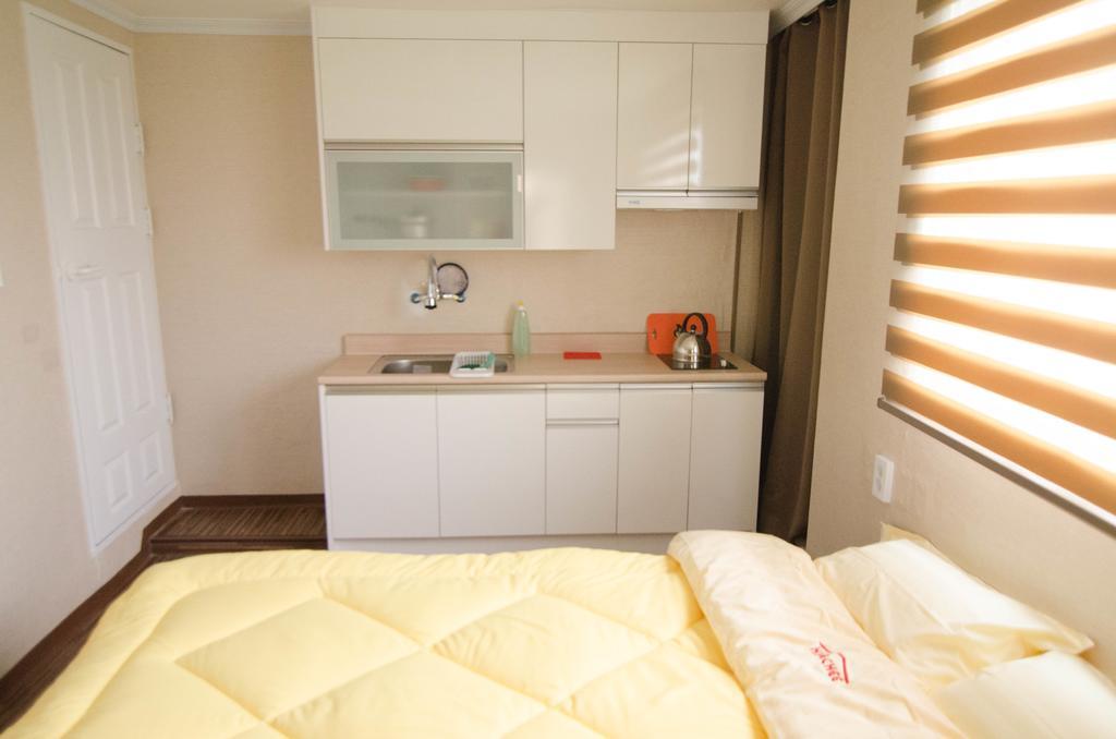 Yakorea Hostel Hongdae Сеул Екстер'єр фото