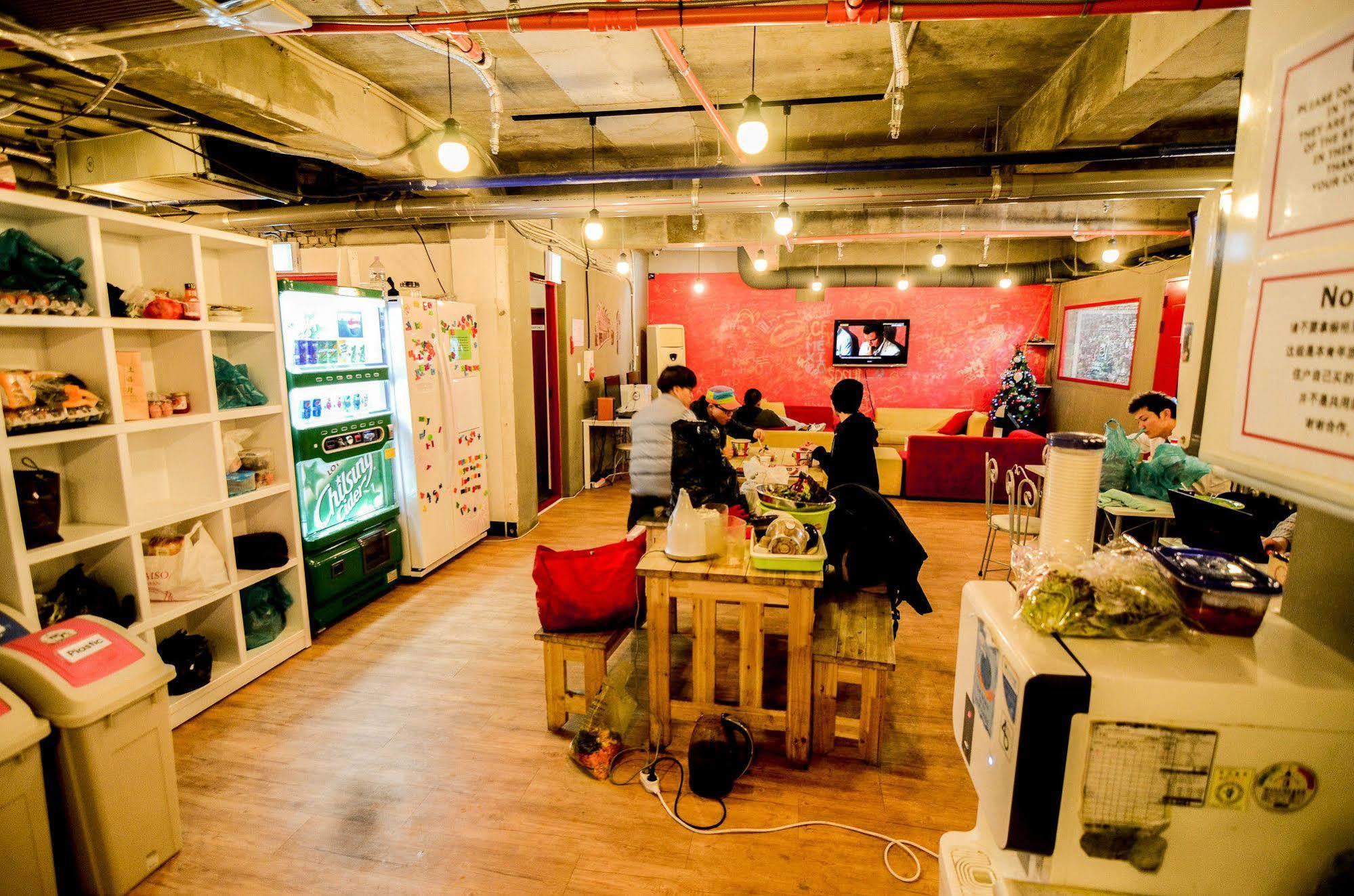 Yakorea Hostel Hongdae Сеул Екстер'єр фото