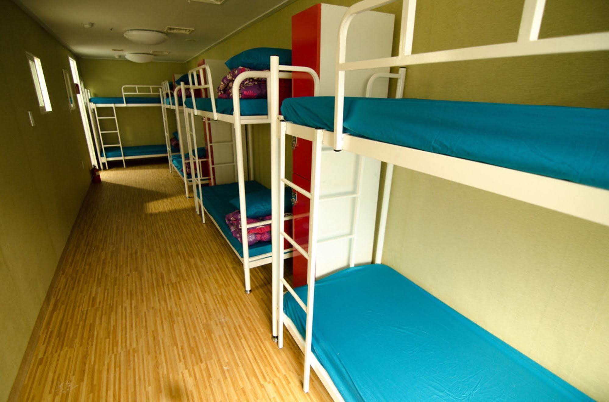 Yakorea Hostel Hongdae Сеул Екстер'єр фото