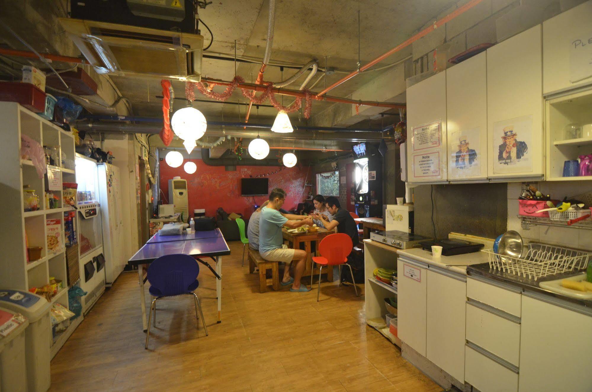 Yakorea Hostel Hongdae Сеул Екстер'єр фото